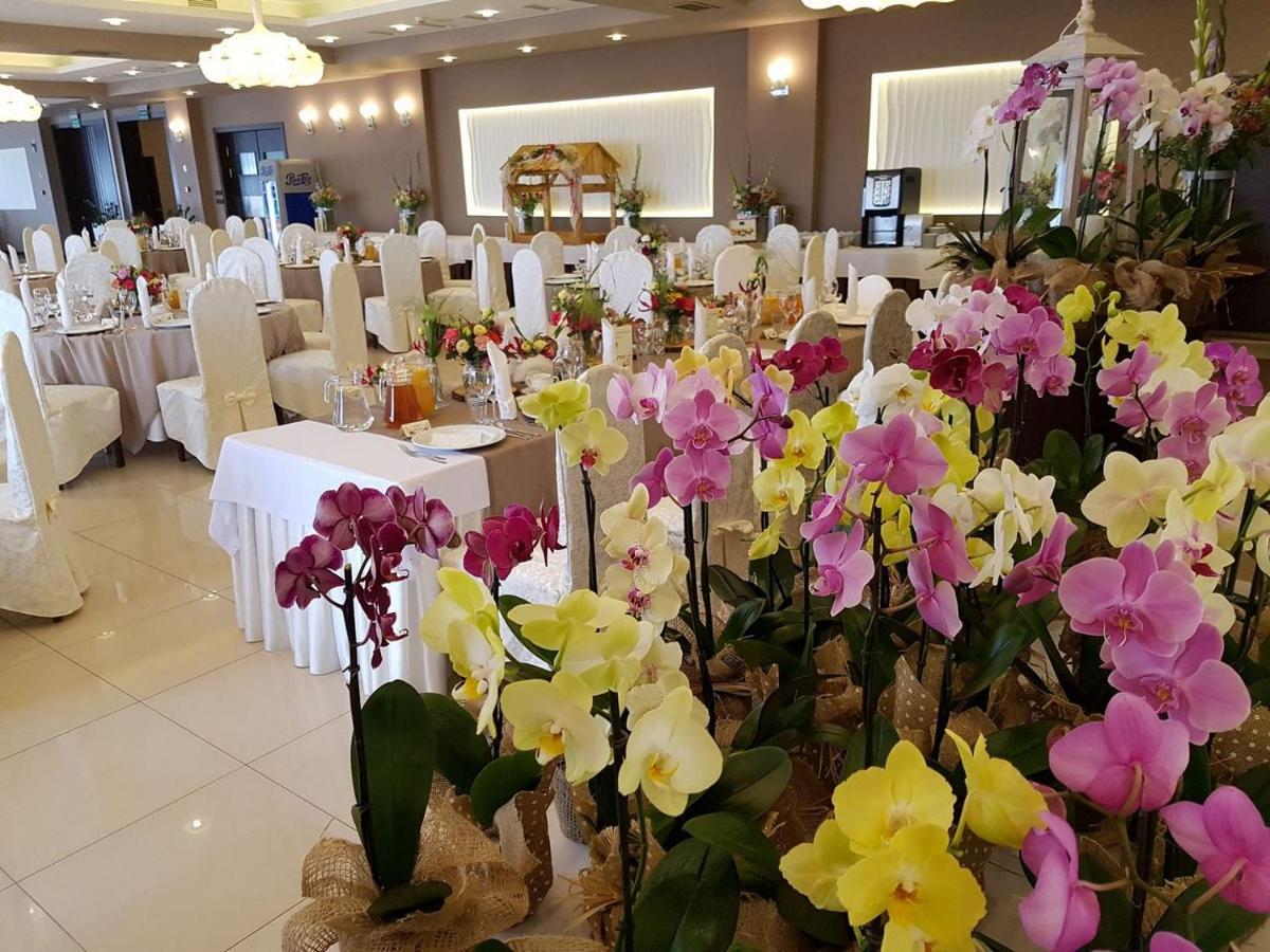 Hotel Zimnik Luksus Natury Spa & Wellness Ostre エクステリア 写真