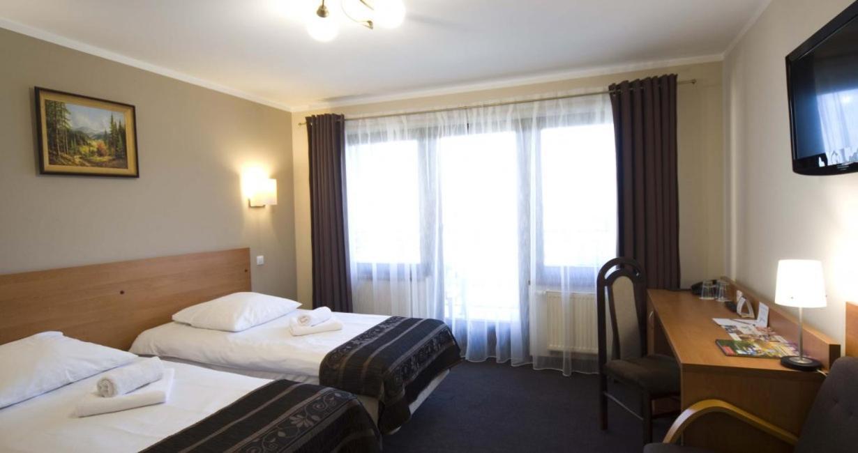 Hotel Zimnik Luksus Natury Spa & Wellness Ostre エクステリア 写真