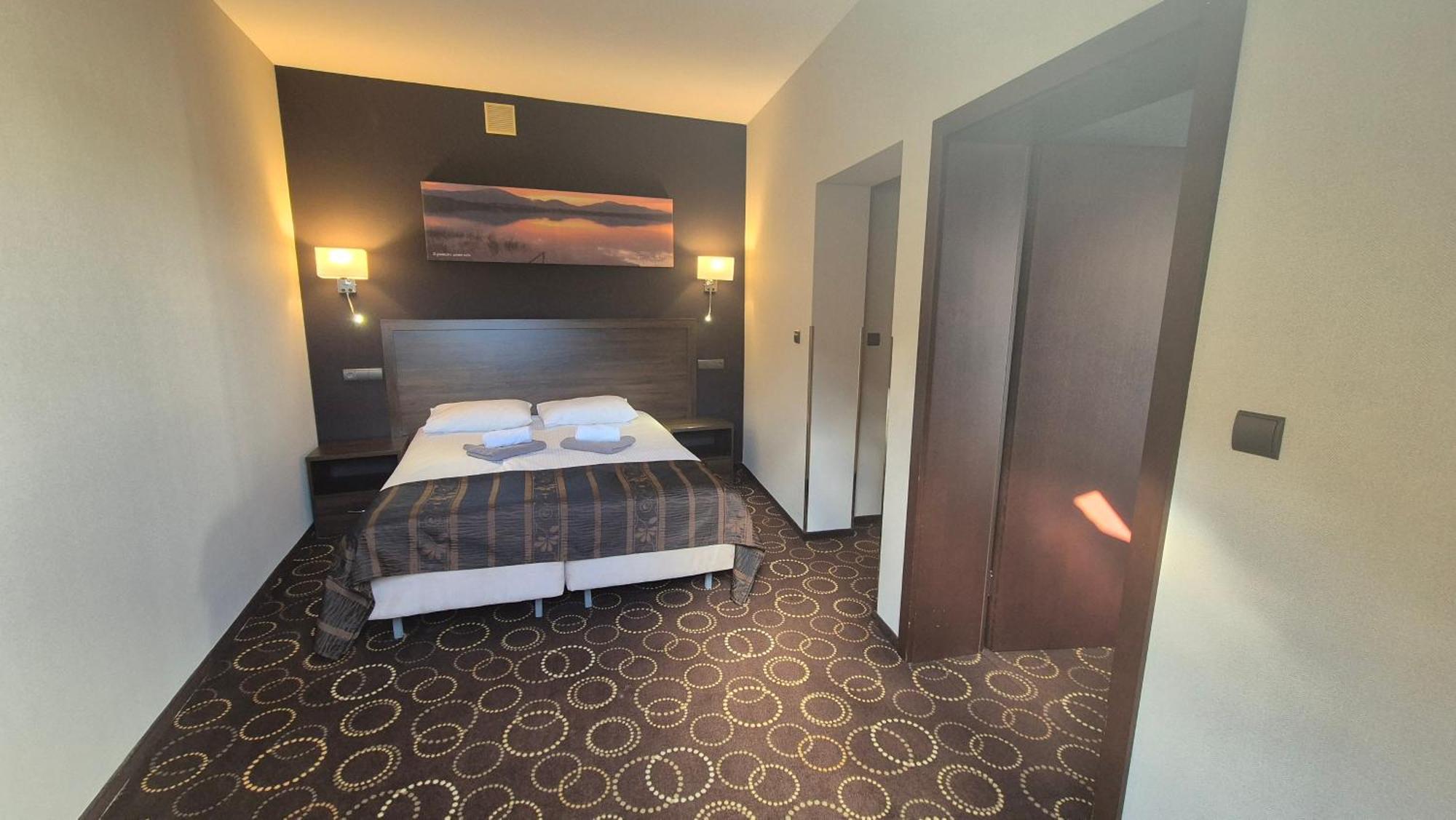 Hotel Zimnik Luksus Natury Spa & Wellness Ostre エクステリア 写真