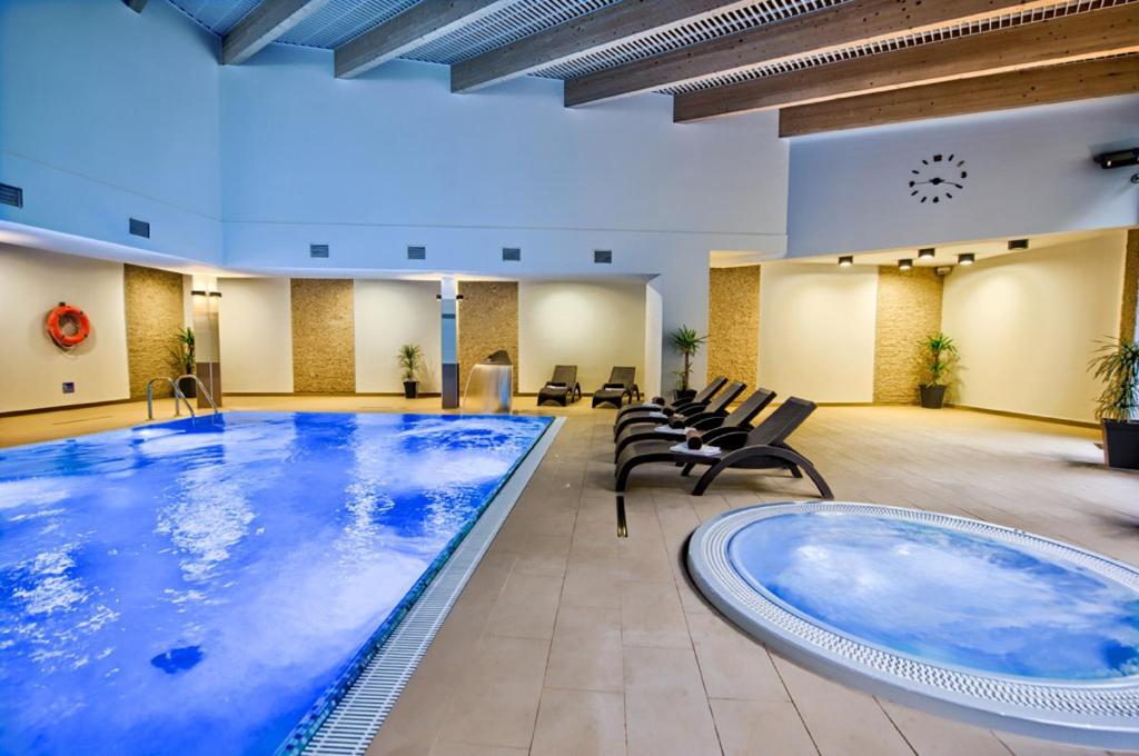 Hotel Zimnik Luksus Natury Spa & Wellness Ostre エクステリア 写真