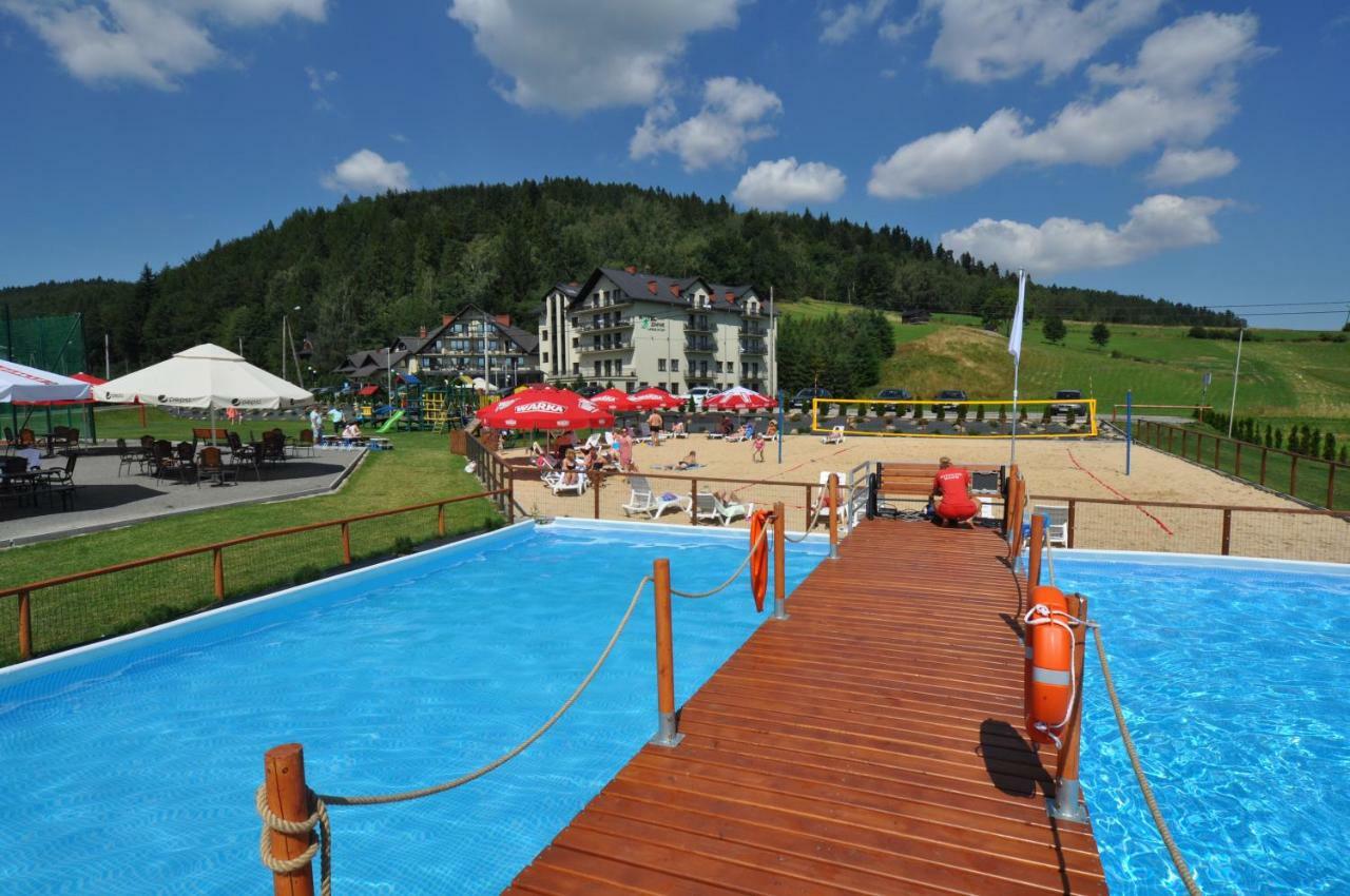 Hotel Zimnik Luksus Natury Spa & Wellness Ostre エクステリア 写真