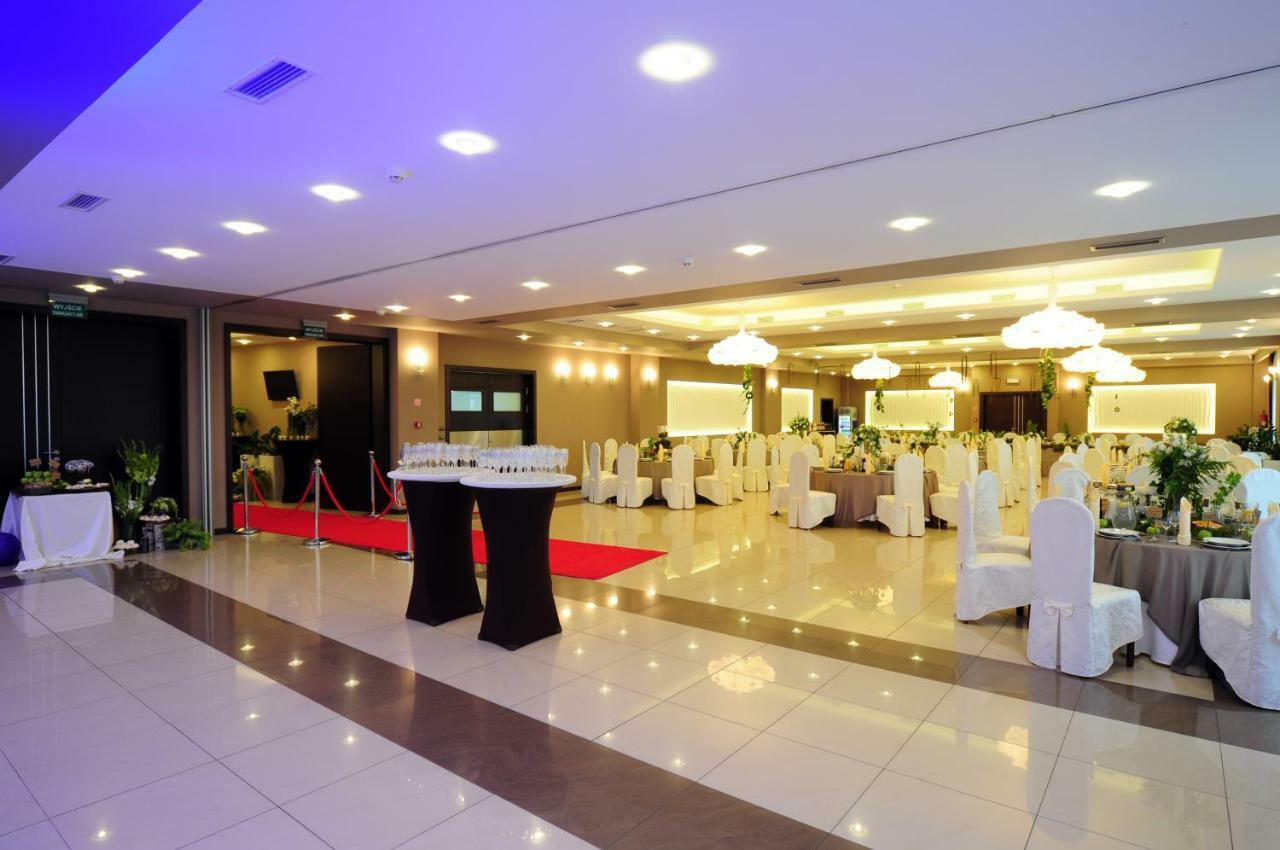Hotel Zimnik Luksus Natury Spa & Wellness Ostre エクステリア 写真
